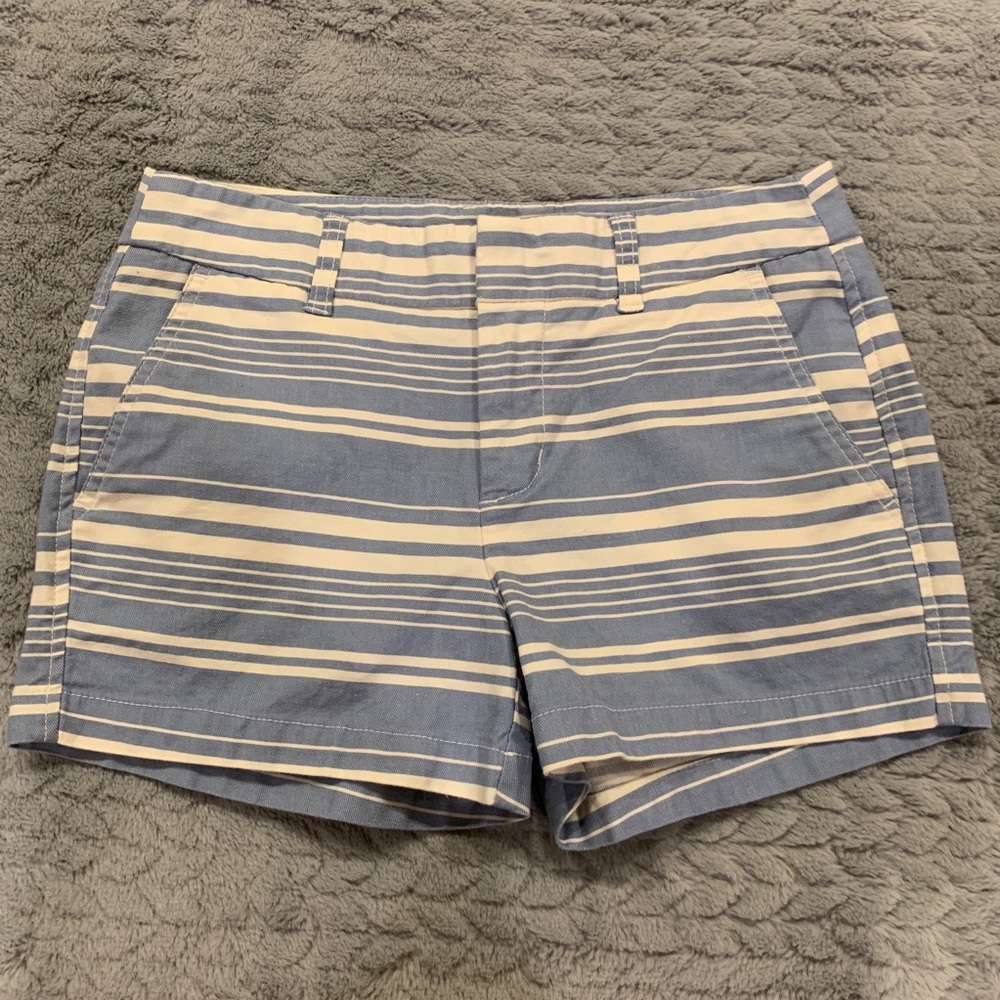 GAP STRIPED SHORTS